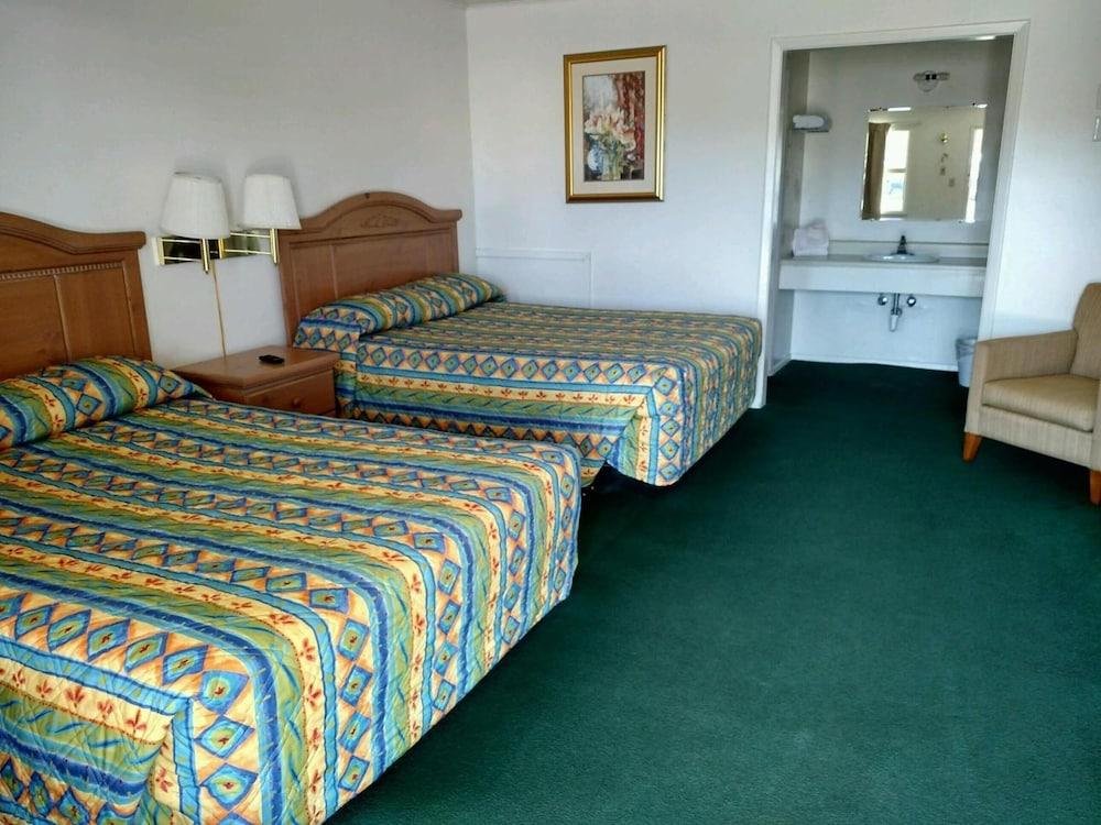Carrizozo Inn photo 32
