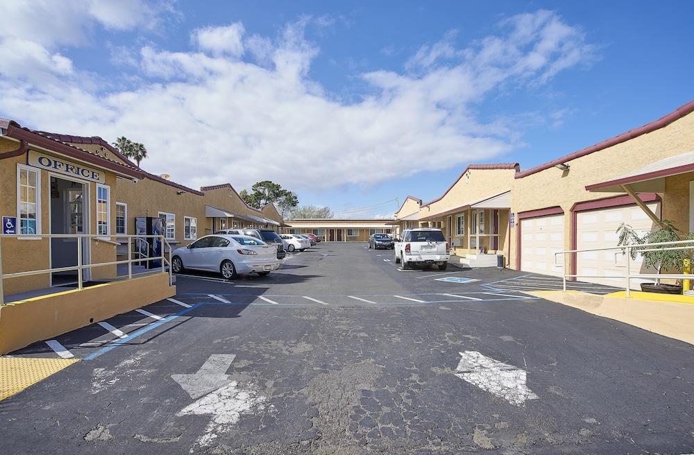 Budget Inn Vallejo/Napa Valley photo 67