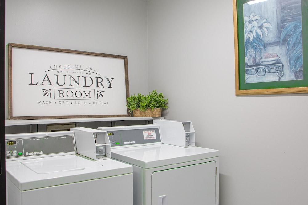 Americas Best Value Inn Donaldsonville photo 29