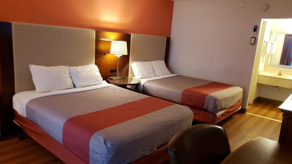 More Stay photo 10