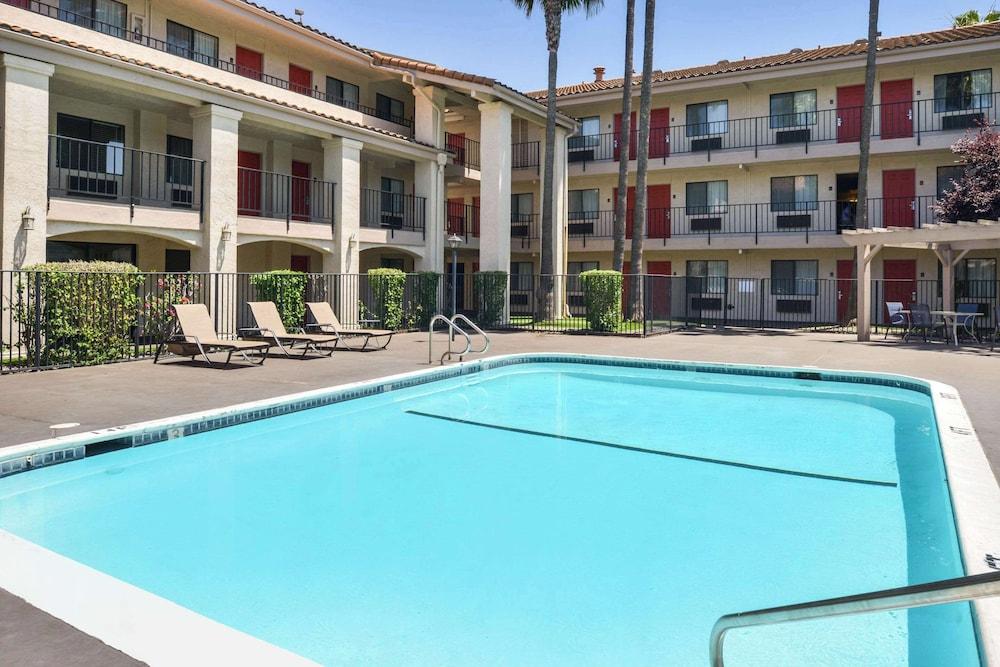 Rancho Cordova Inn photo 33