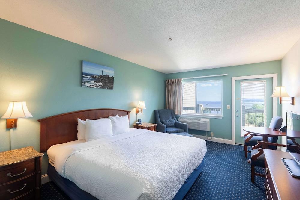 Fireside Inn & Suites - Belfast photo 57