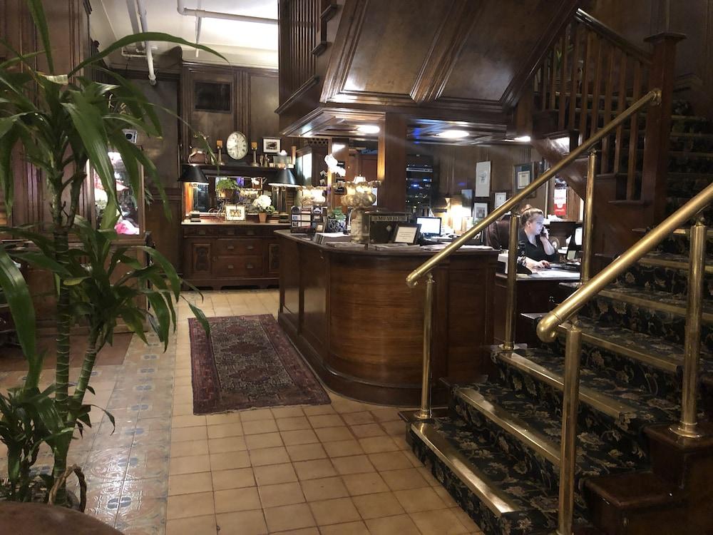 Park Plaza Hotel photo 7