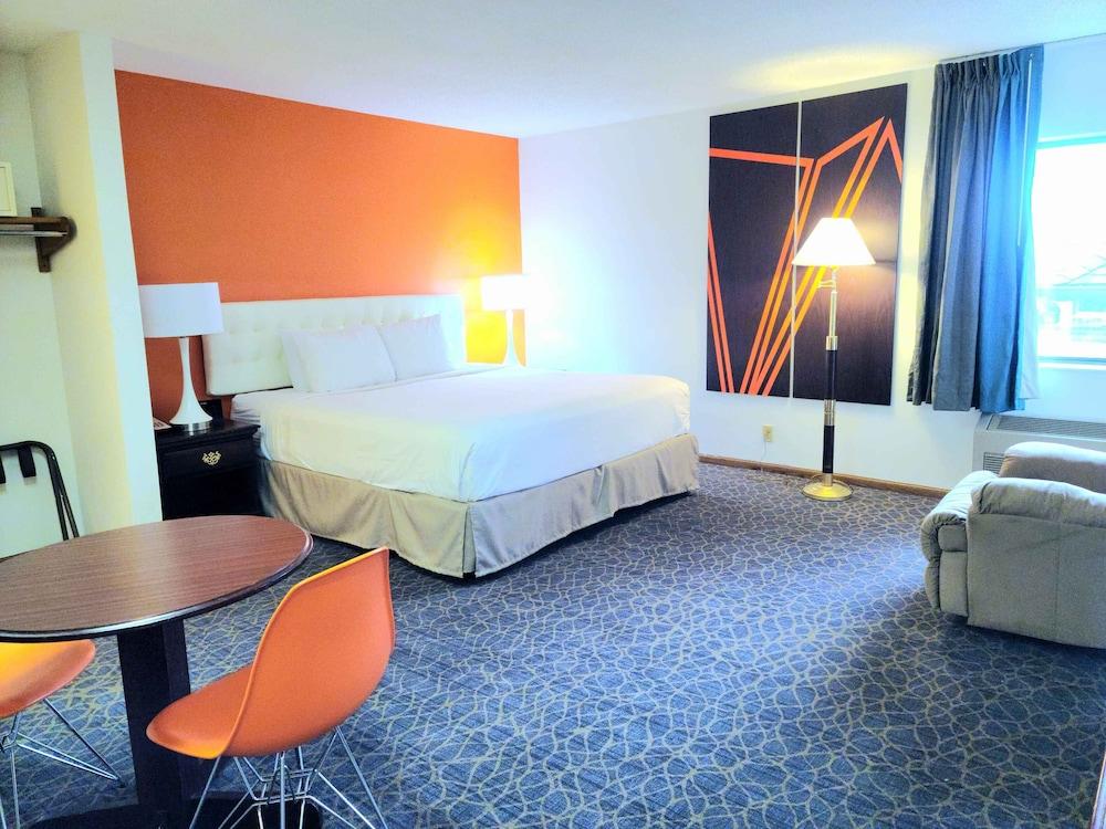 Howard Johnson by Wyndham Manteno photo 5