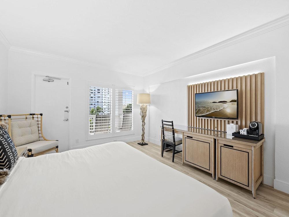 Beachcomber Resort & Club photo 31