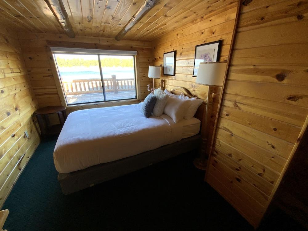 Anglers Lodge photo 15