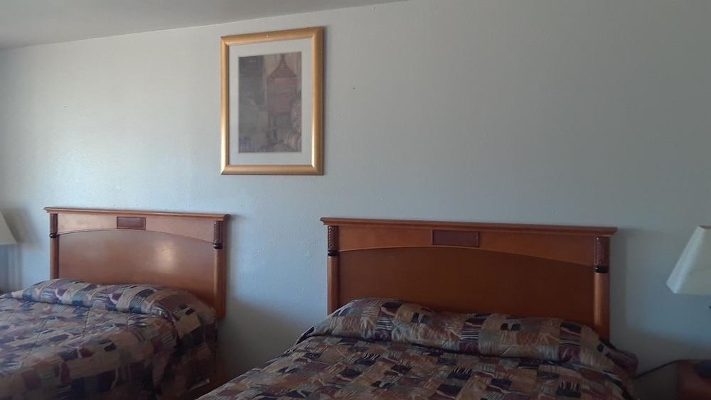 Extend a Suites & RV Park photo 15