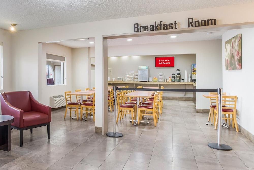Red Roof Inn Albuquerque - Midtown photo 30