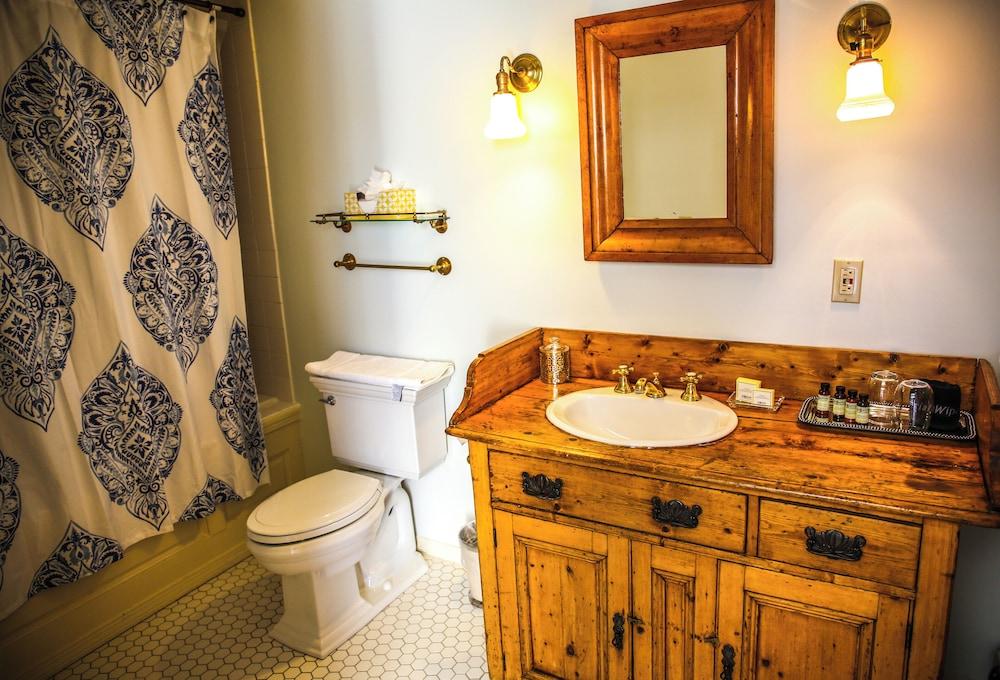 The Millerton Inn photo 6