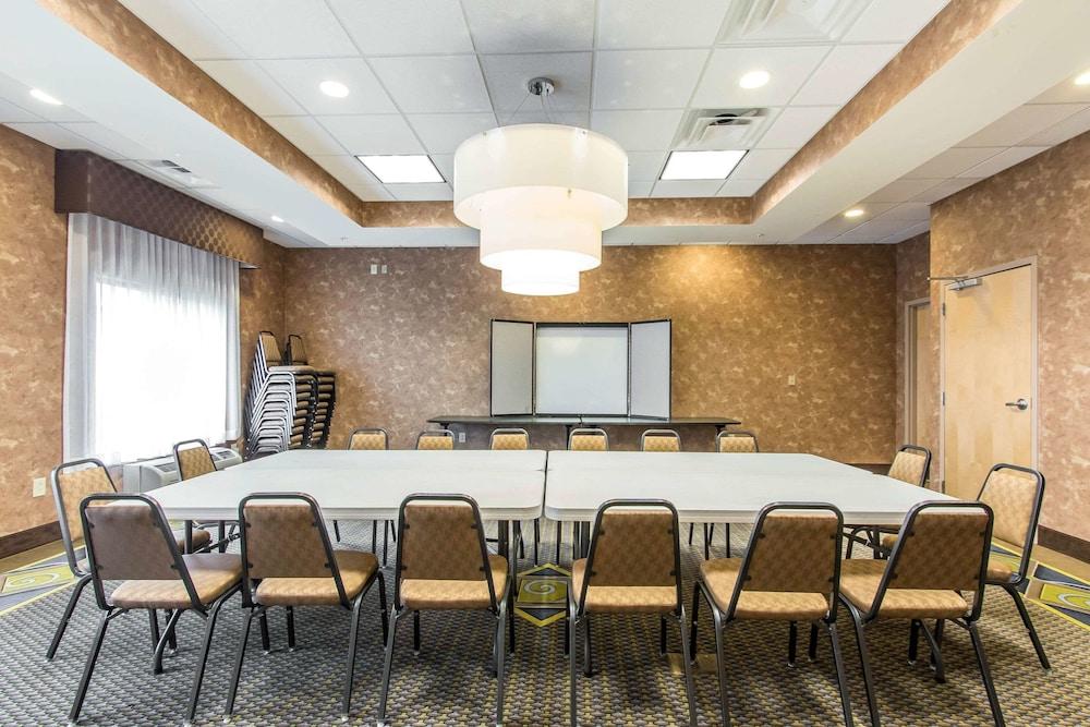 Comfort Suites Smyrna - Nashville Area photo 19