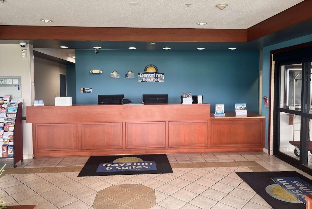 Days Inn & Suites by Wyndham Seaford photo 7