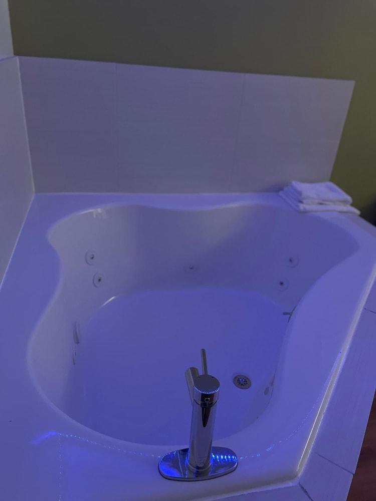 Willow Lodge Willoughby – Cleveland Mentor photo 23
