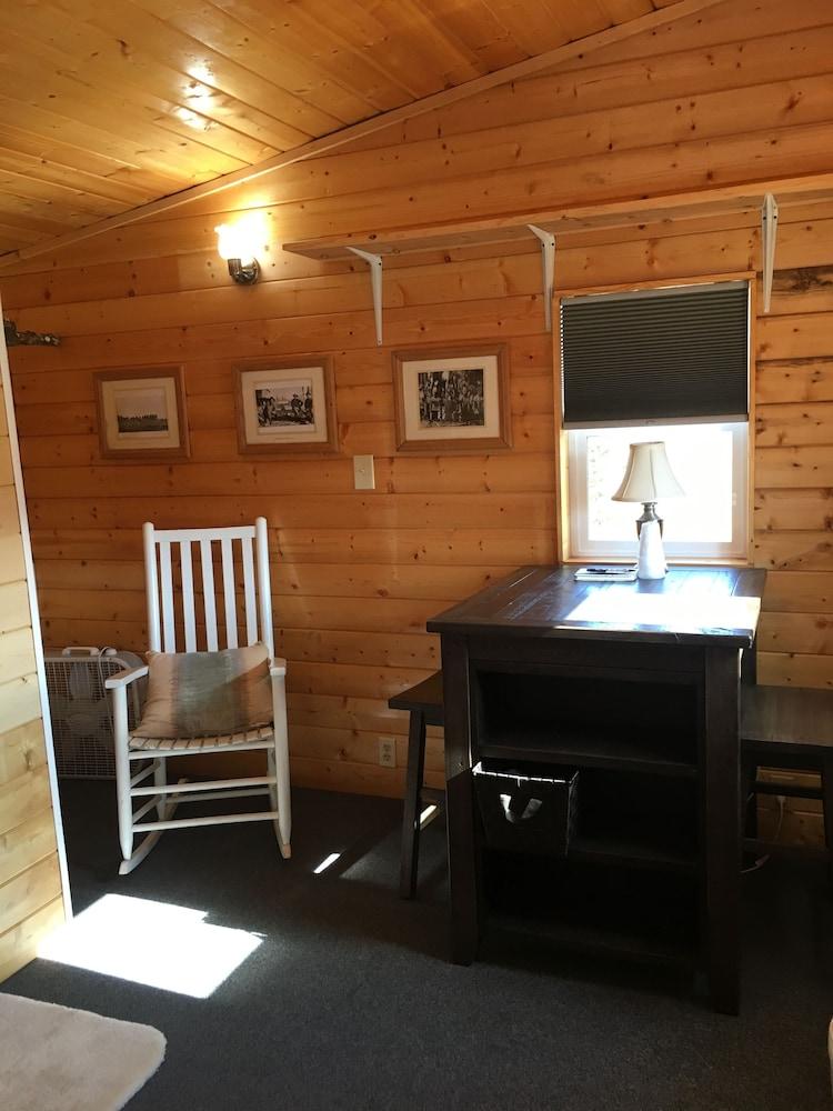Earthsong Lodge photo 24
