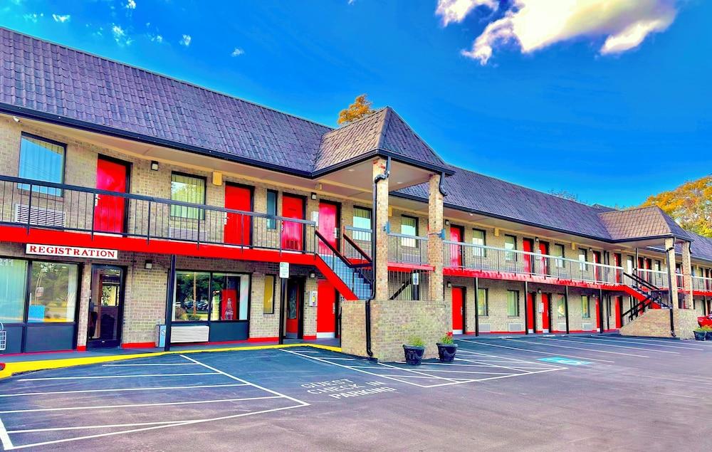 Travelers Inn Elizabeth City — hotel in Elizabeth City