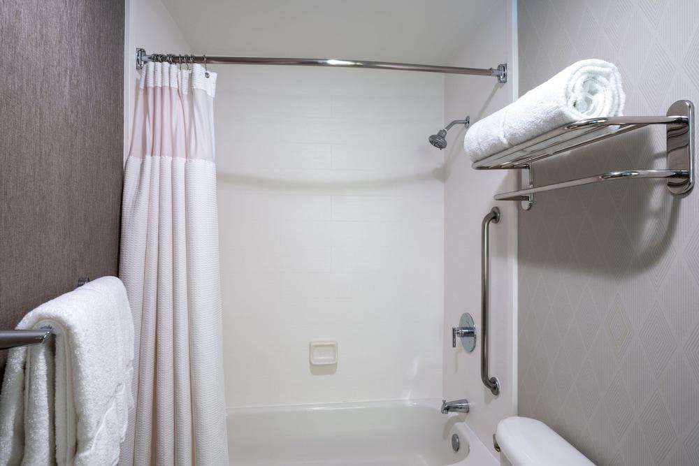 SpringHill Suites by Marriott Pasadena Arcadia photo 18