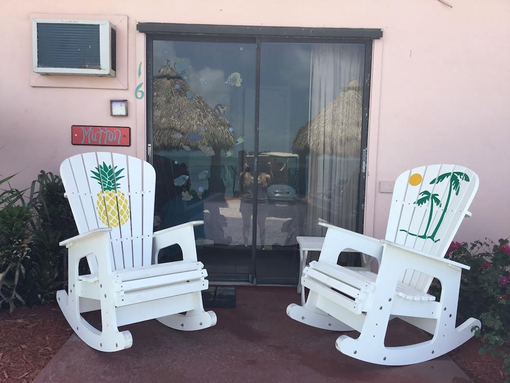 Edgewater Lodge photo 98