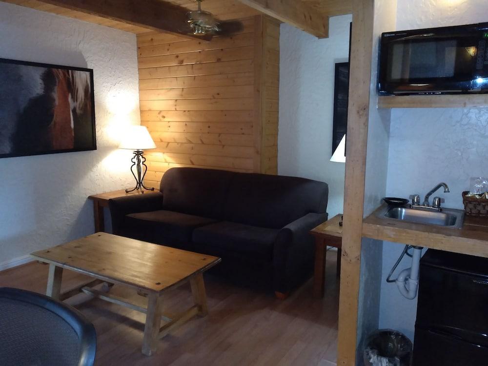 The Boulder Creek Lodge photo 27