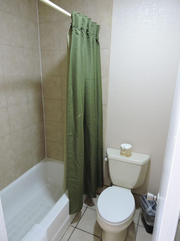 American Inn Motel photo 27