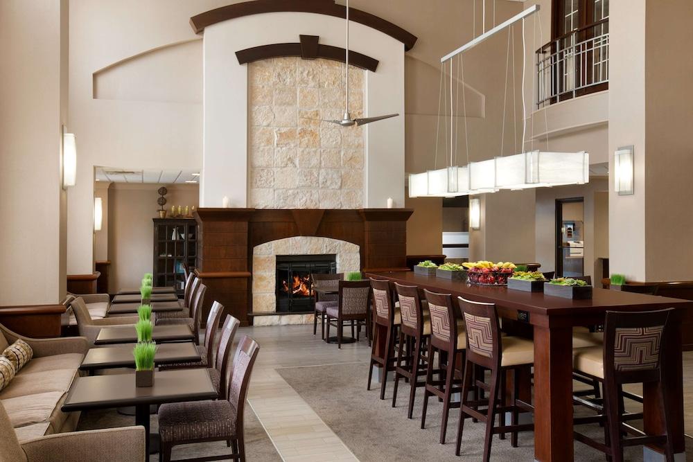 Hampton Inn & Suites San Marcos photo 4