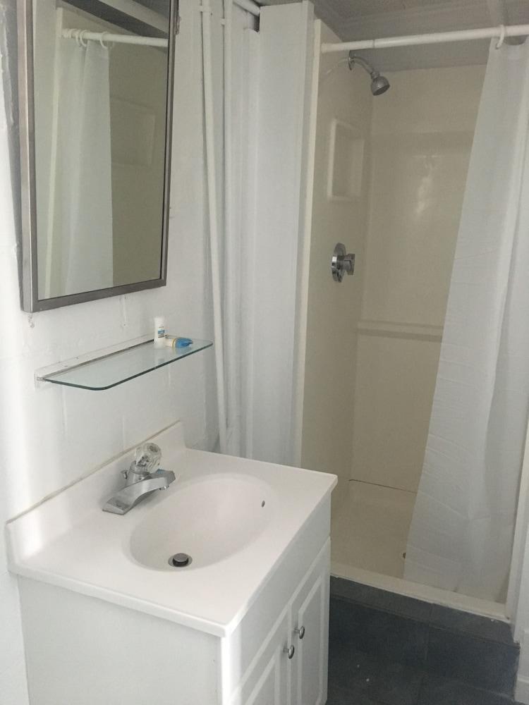 Seagrass Inn photo 42