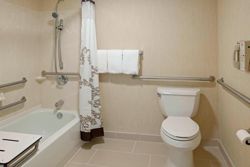 Residence Inn by Marriott Fort Wayne Southwest photo 14