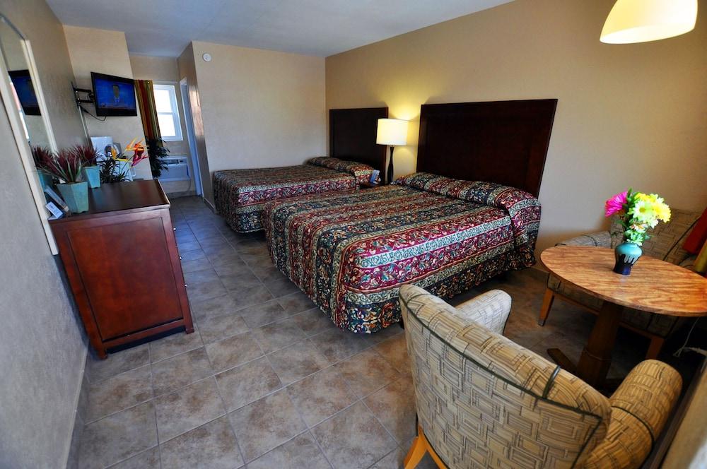 Nantucket Inn & Suites photo 4