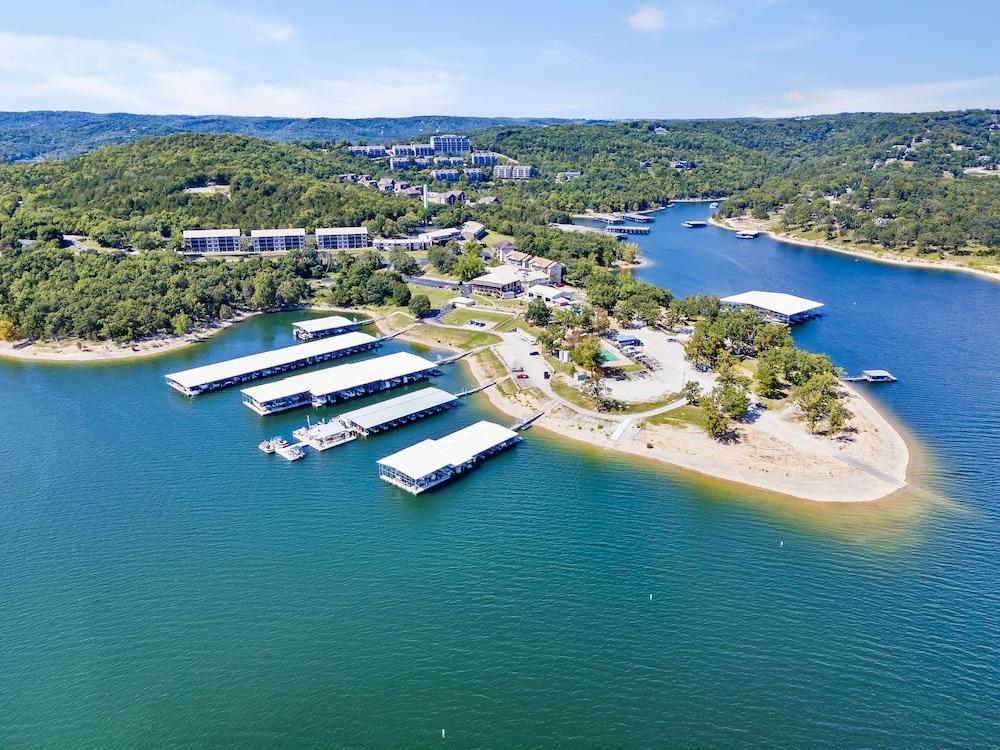 Rock Lane Resort & Marina photo 1