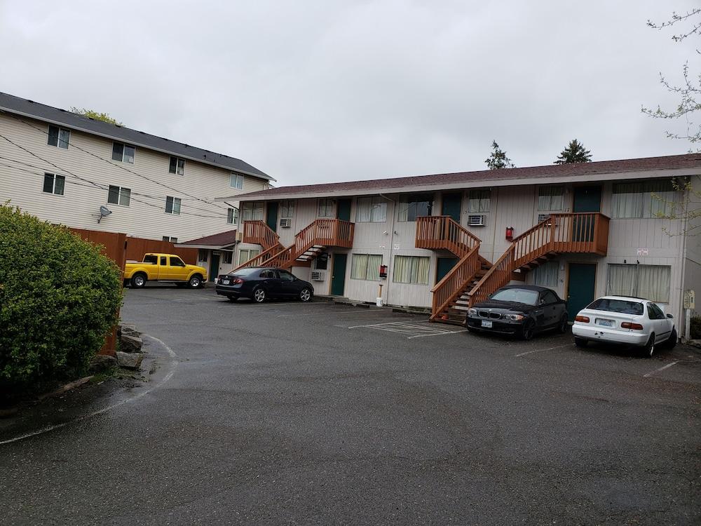 Pacific Lodge Tacoma photo 12