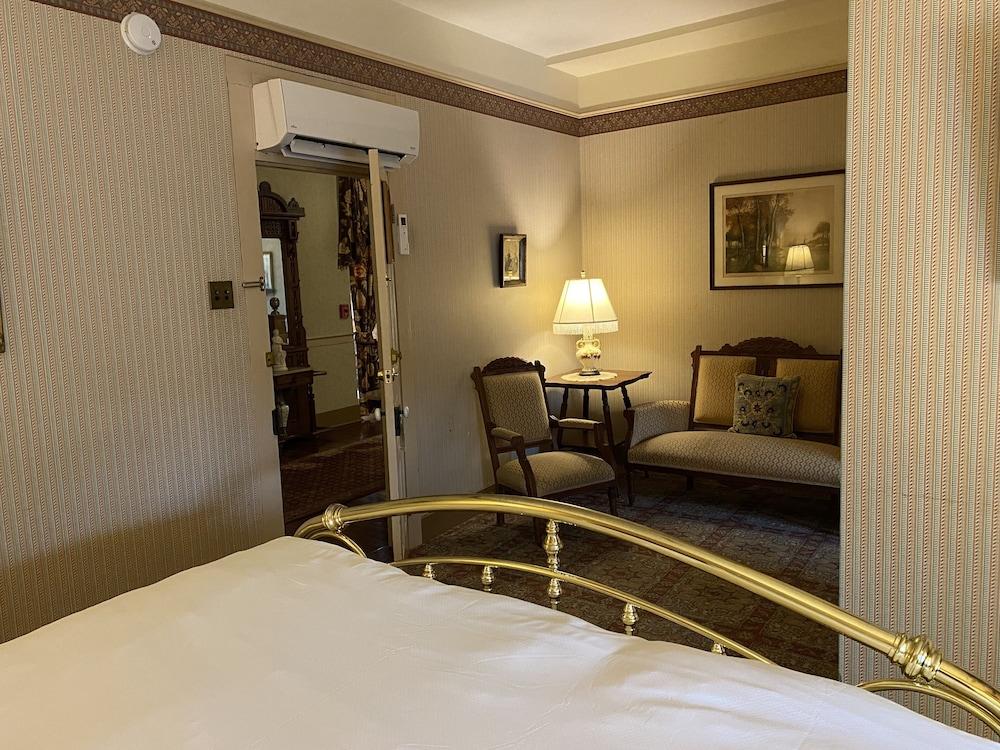 Atlantic Hotel photo 45