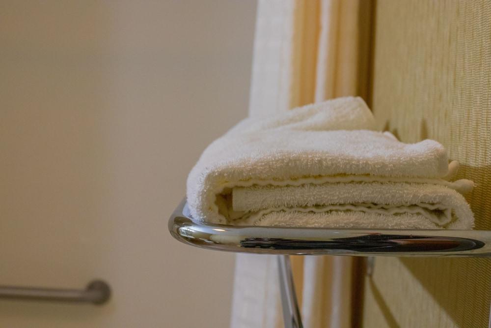 Colfax Inn photo 8