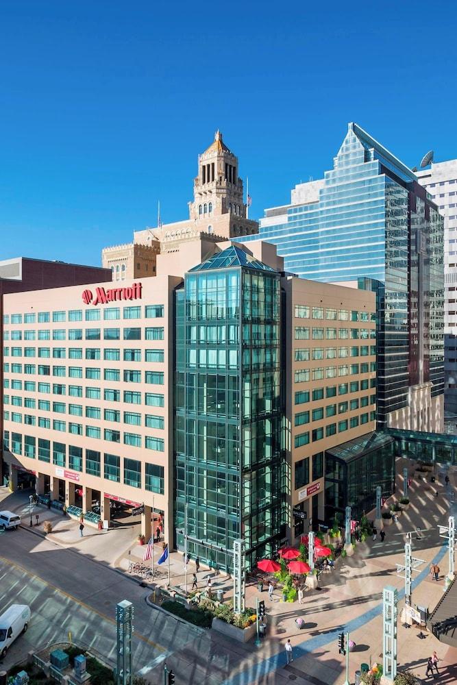 Marriott Rochester Mayo Clinic photo 51