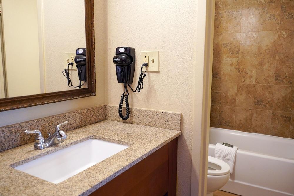 Rosen Inn Lake Buena Vista photo 34