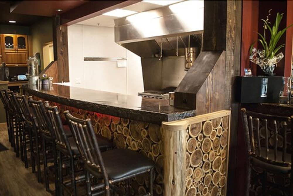 Sitka Hotel and Restaurant photo 21