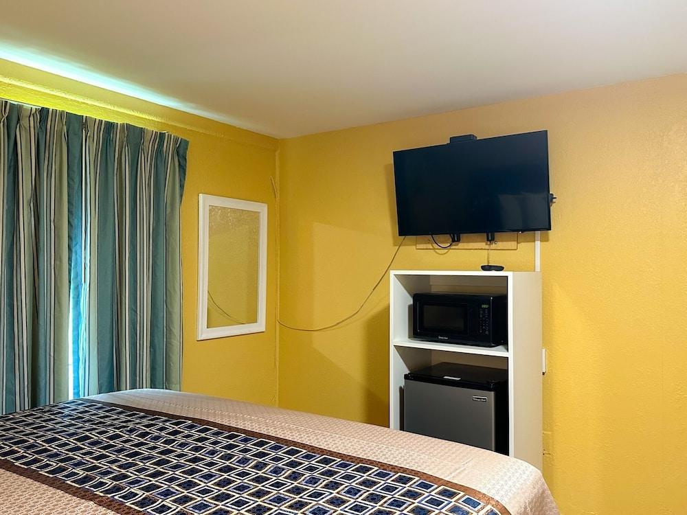 Park Motel photo 3