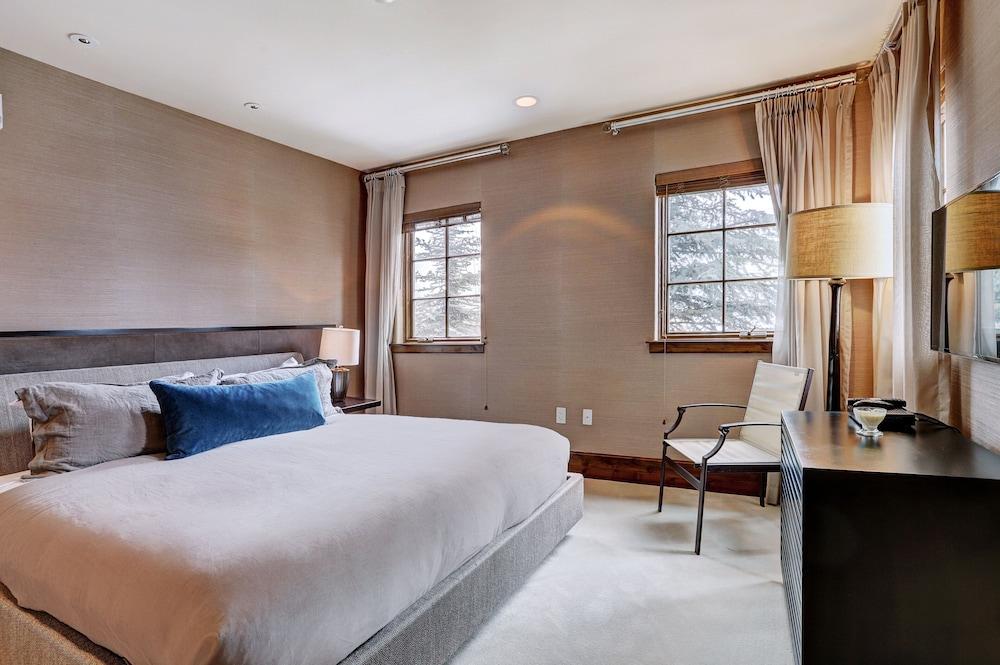 The Lodge at Vail, a RockResort by Vail Resorts photo 95