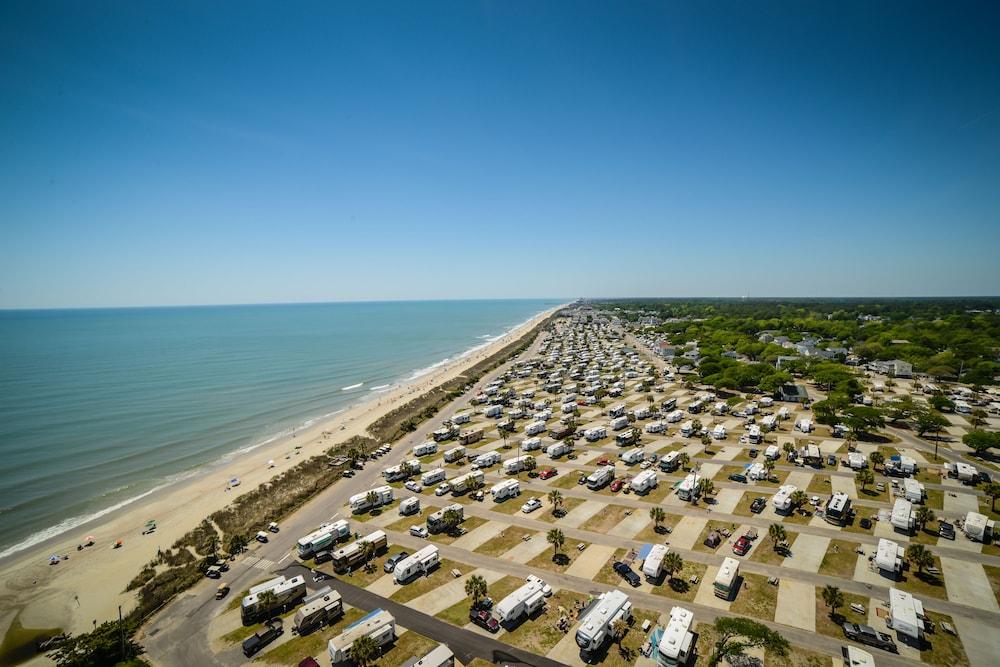 Myrtle Beach Resort by Beach Vacations photo 27