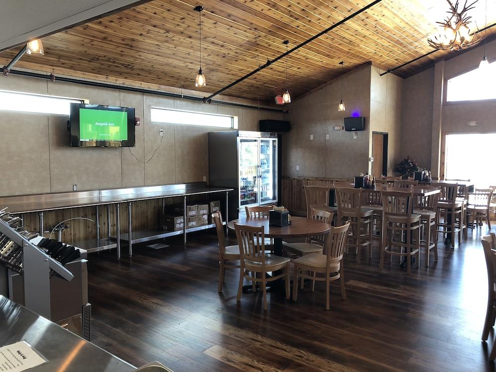 Target Hospitality-Pecos South Lodge photo 30