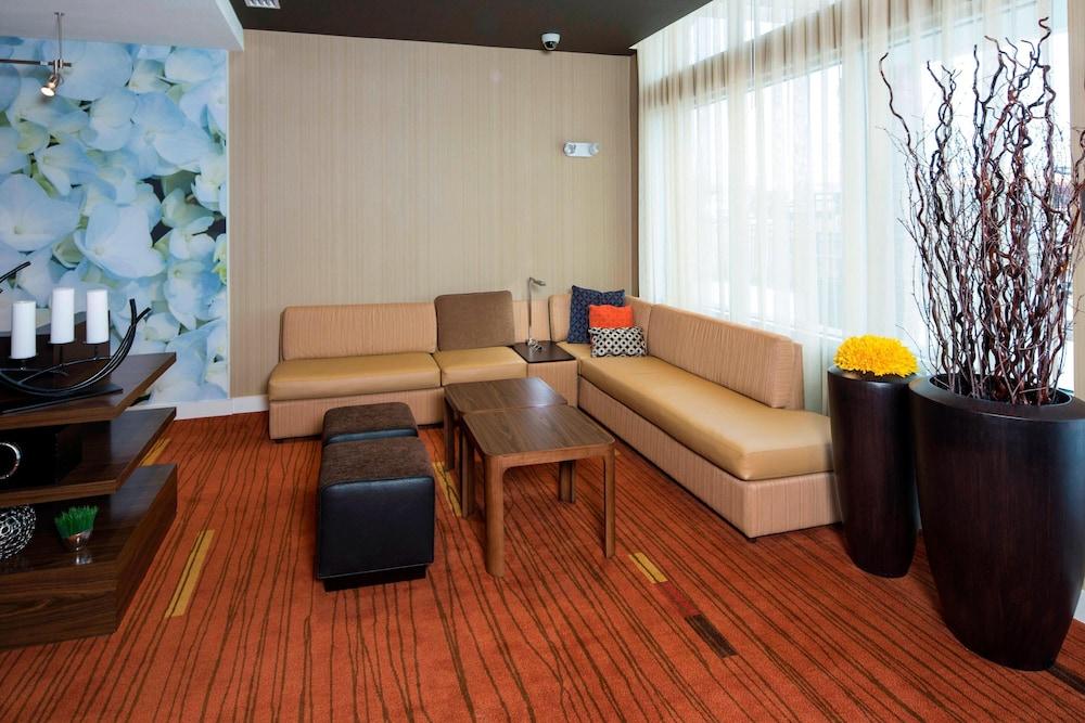 Courtyard by Marriott Dallas Midlothian-Midlothian Conf Ctr photo 41