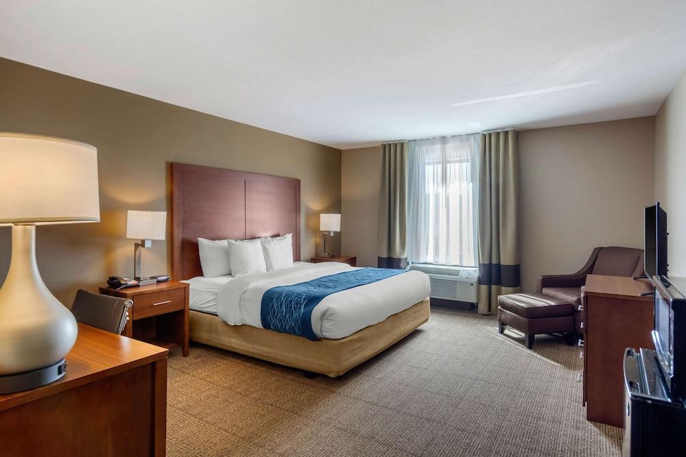 Comfort Inn South Chesterfield - Colonial Heights photo 3