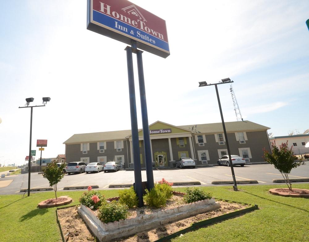 Hometown Inn & Suites photo 27