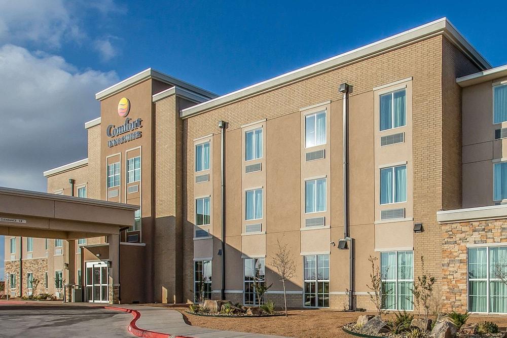Comfort Inn & Suites Snyder photo 38
