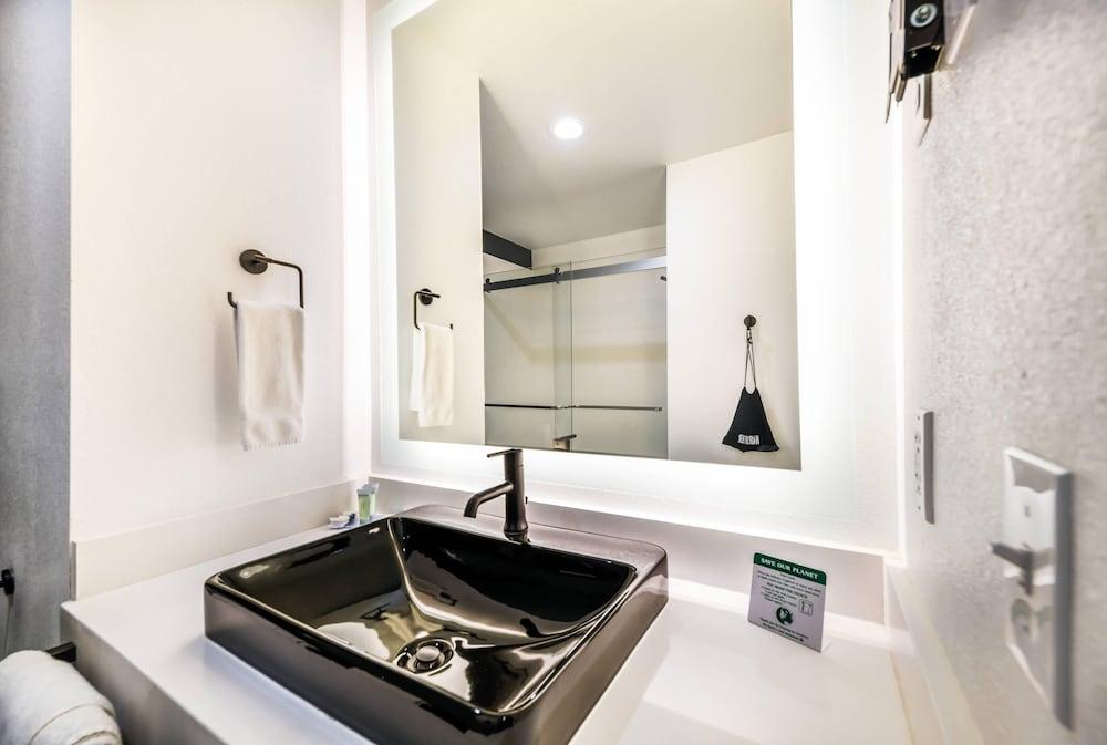 Hy-Lo Hotel, an Ascend Collection Hotel photo 48