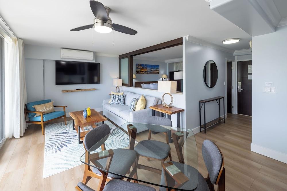 Regency on Beachwalk Waikiki by OUTRIGGER photo 68