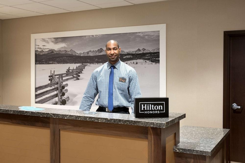 Hampton Inn & Suites Rexburg photo 2