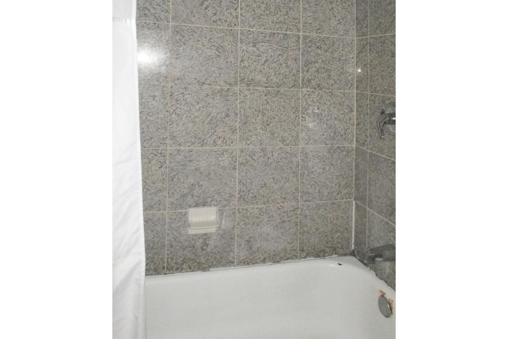 Budget Inn of Jasper photo 22