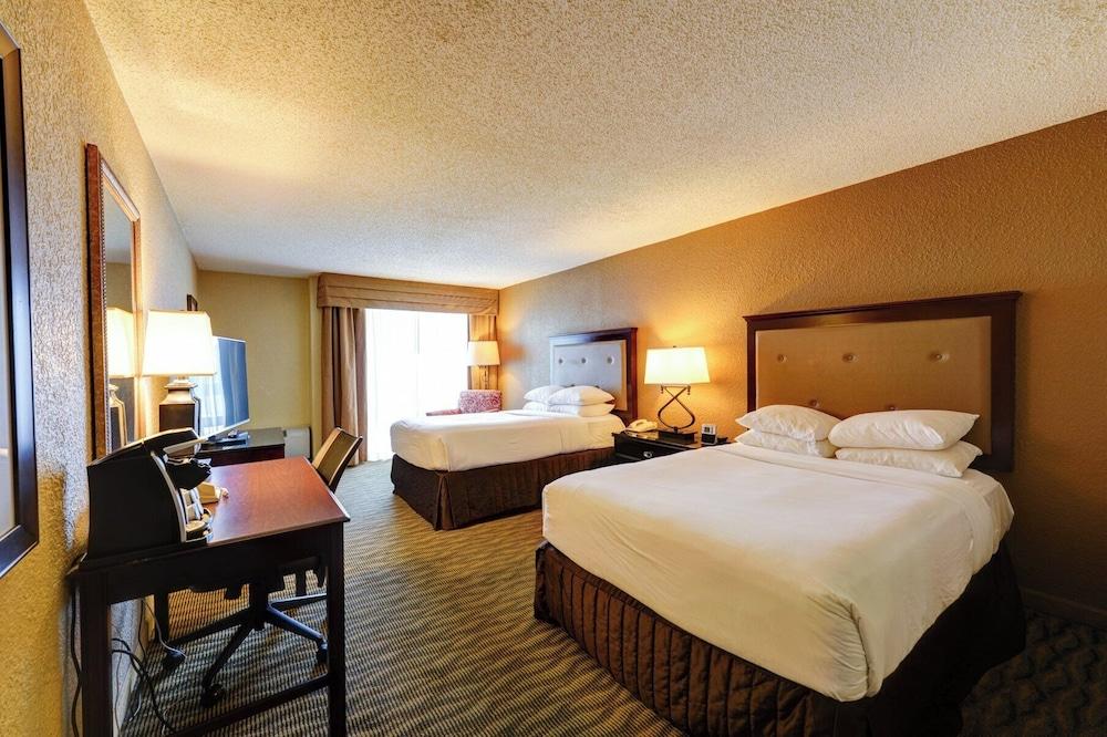 Crowne Plaza Hotel Jacksonville Airport/I-95N by IHG photo 9