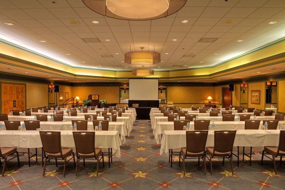 Hilton Houston Westchase photo 34