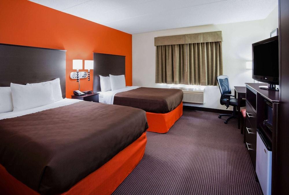 AmericInn by Wyndham Mora photo 4