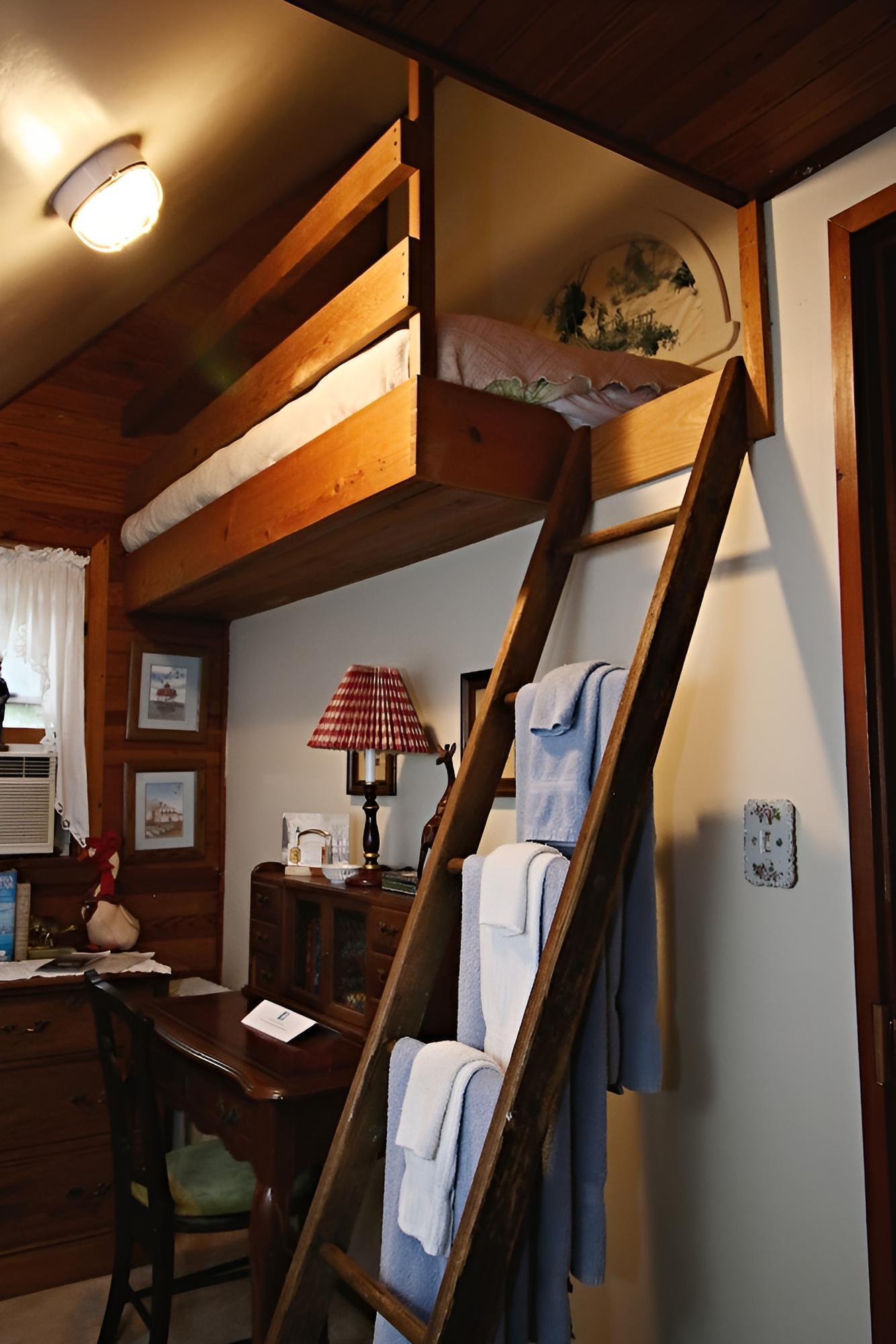 The Ebenezer House Bed & Breakfast photo 41