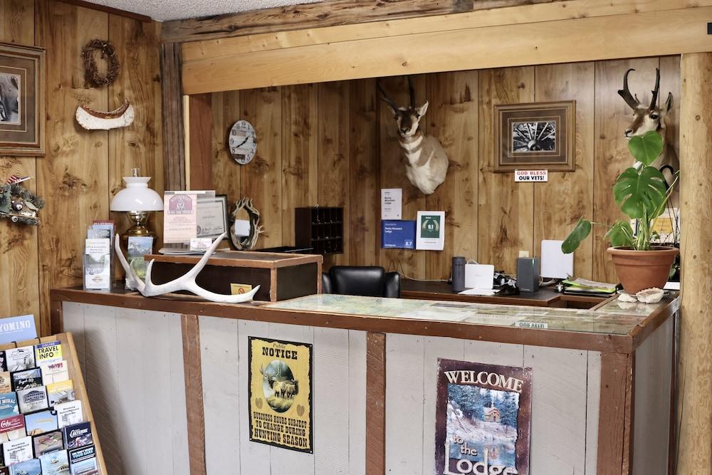 Rocky Mountain Lodge photo 17